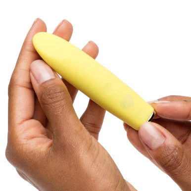 Lovehoney mon ami Bullet Massager - Image 4