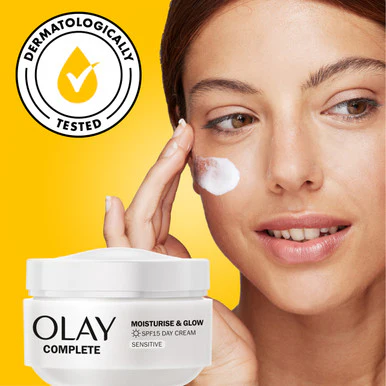 Olay Complete Moisturise & Glow Sensitive Day Cream 50ml - Image 2