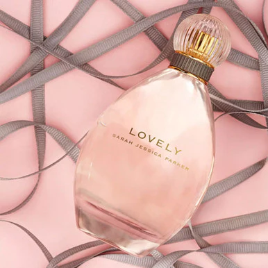 Sarah Jessica Parker Lovely EDP Spray 50ml - Image 2